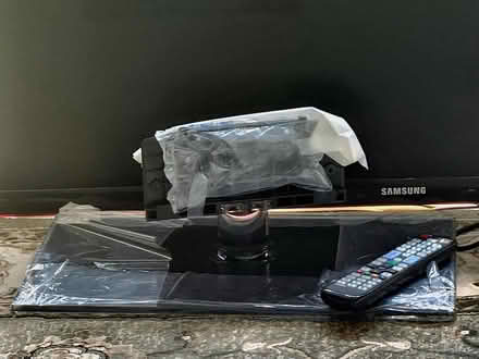 Photo of free 46" Samsung smart TV w/stand (Clinton Corners) #2