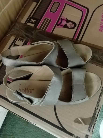 Photo of free Hotter sandals size 5.5 (Tonbridge) #1