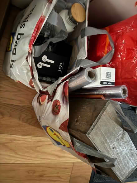 Photo of free Mix home goods (Wandsworth SW18) #1