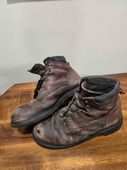 Photo of free RedWing boots (Near Aberdeen train station) #1