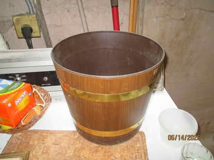 Photo of free faux wood barrel-type pot (Seattle - Greenlake) #2