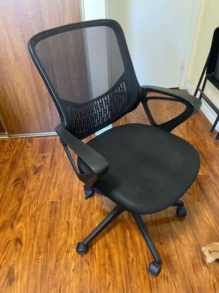 Photo of free For Living Mesh Back Office Chair (Sheridan Homelands) #1