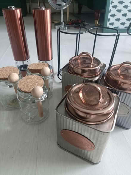 Photo of free Kitchen bits (Redhill RH1) #1