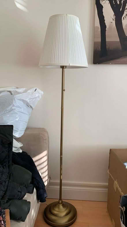 Photo of free Floor lamp (Walham Green SW6) #1