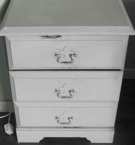 Photo of free Small Set Of Bedside Drawers (CT12) #1