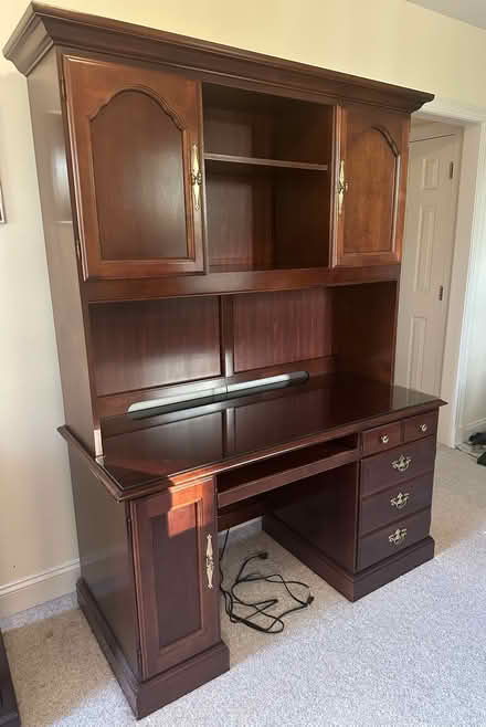 Photo of free Hooker cherry desk with hutch (6501 Fallwind Lane Bethesda) #1