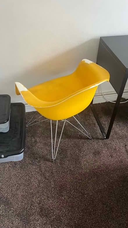 Photo of free Yellow chair (Leyton E10) #4