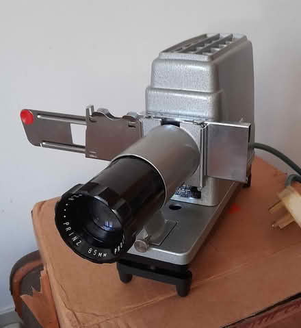 Photo of free dixons prinz 300 slide projector (Exeter) #3