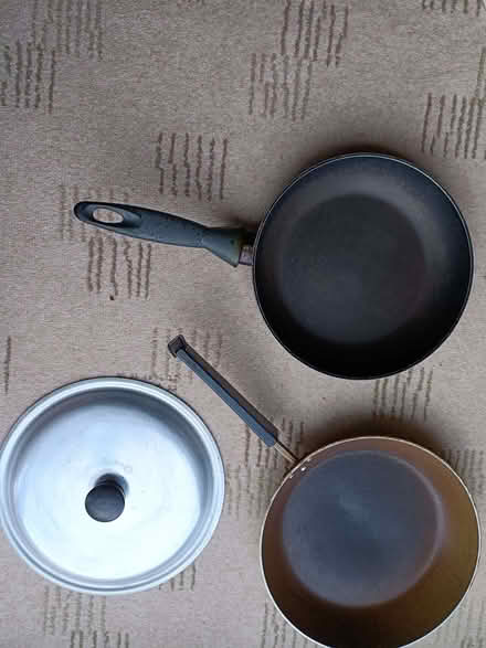 Photo of free Lid and frying pan (Barnard's Green WR14) #1