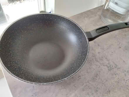 Photo of free Non stick wok (RG6) #1