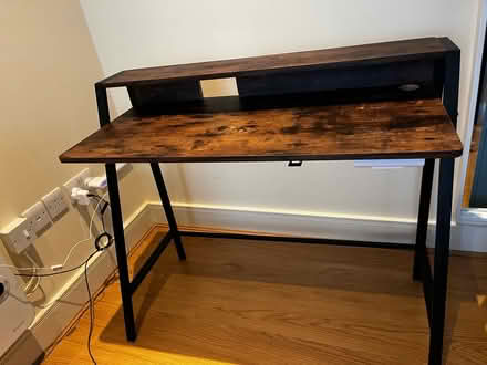 Photo of free Desk (Bermondsey SE16 4UE) #3