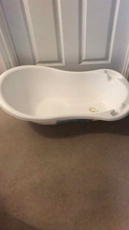 Photo of free Bath bath (Greenmeadow, Swindon SN25) #2