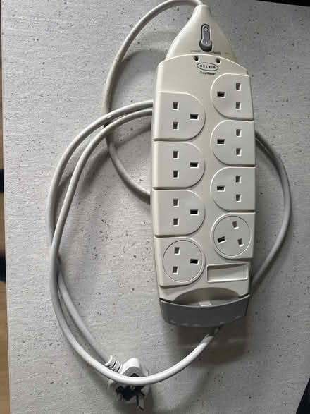 Photo of free 8 plug multi block (Sarisbury Green SO31) #1