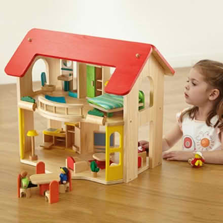 Photo of Small world dolls house (Ruislip HA4) #3