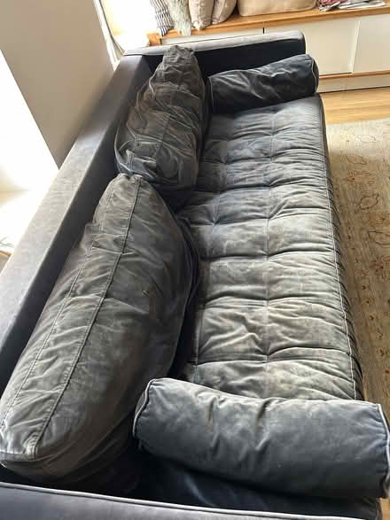Photo of free Modern Couch (Harlem) #2