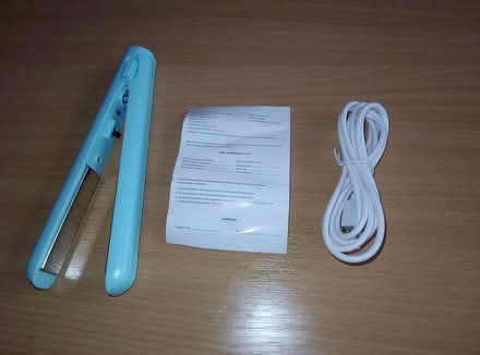 Photo of free Mini Hair Straighteners (Seacroft LS14) #4