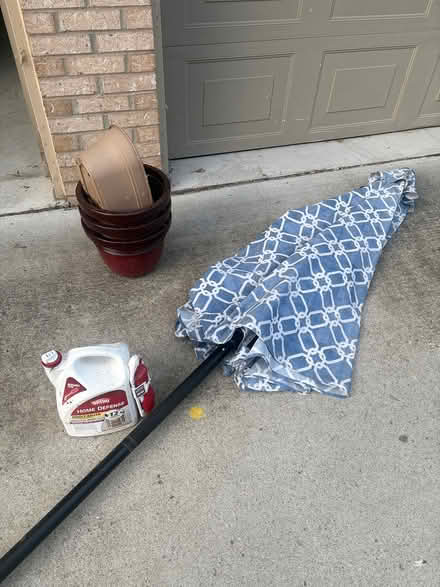 Photo of free Bikes, strollers, pots, umbrella (West Plymouth) #4