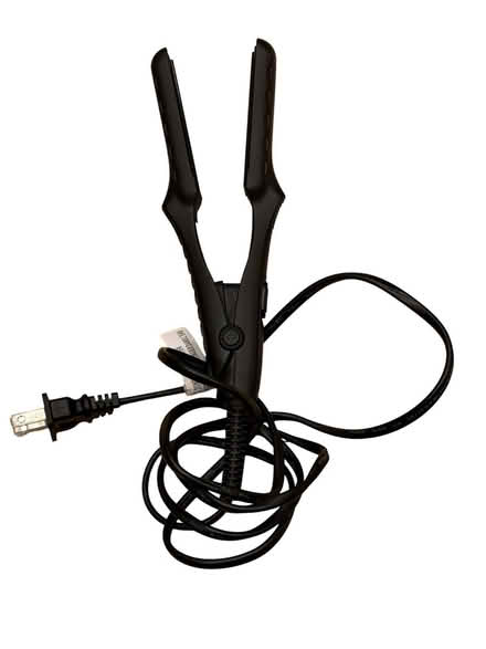 Photo of free Lady Merry Hair Straightener (Brooklyn Storage) #1