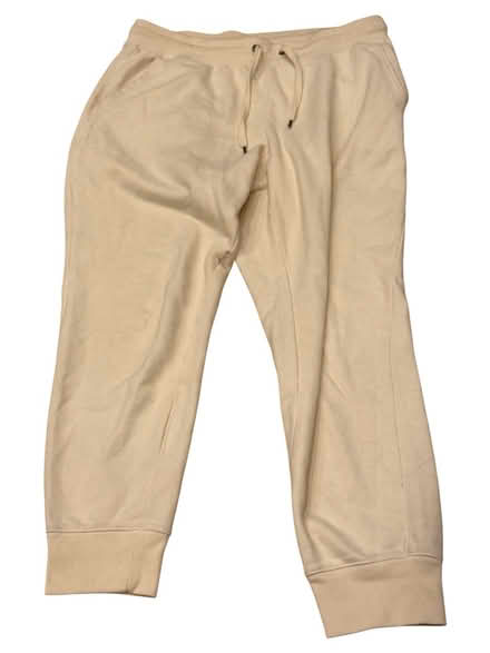 Photo of free Uniqlo Woman’s Sweatpants #2 (Brooklyn Storage) #1