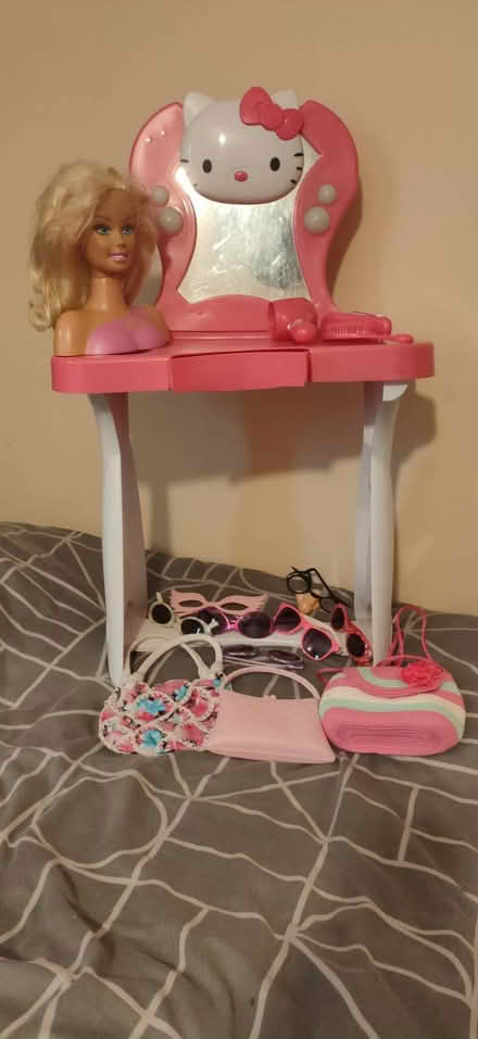 Photo of free Childrens dress up toys (East Ham, E6) #1