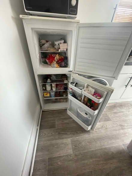 Photo of free Fridge freezer (Chesterfield S40) #4