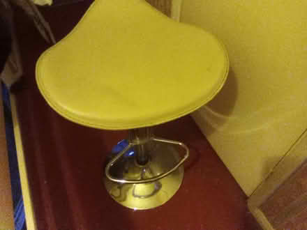 Photo of free bar stools x 2 (High Brooms TN2) #1
