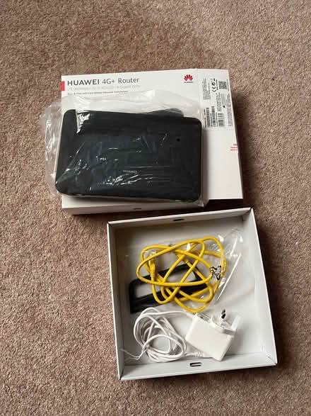 Photo of free Huawei 4G router (Barnsbury N1) #2