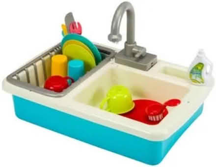 Photo of Play kitchen and washing area (Ruislip HA4) #3