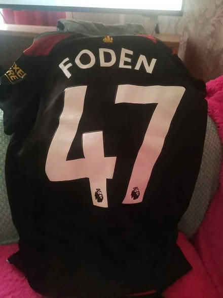 Photo of free Original tshirt (Bramley LS13) #3
