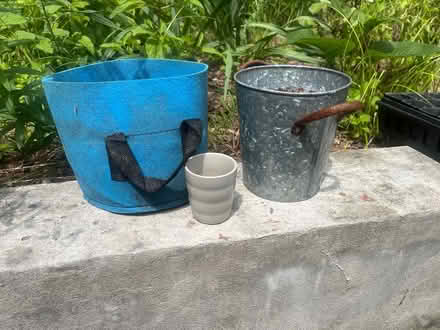 Photo of free Planter pots and containers (Petworth/16th St Heights) #2