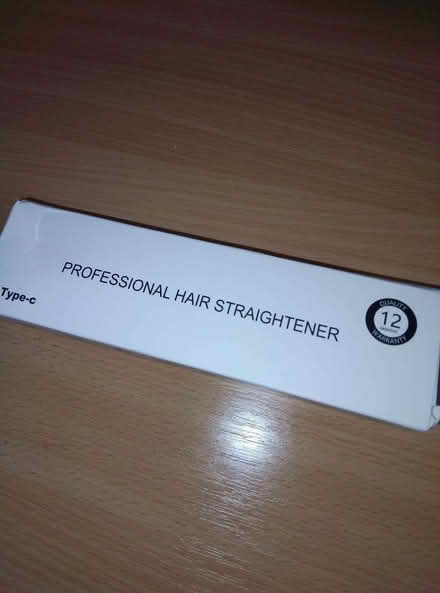 Photo of free Mini Hair Straighteners (Seacroft LS14) #3