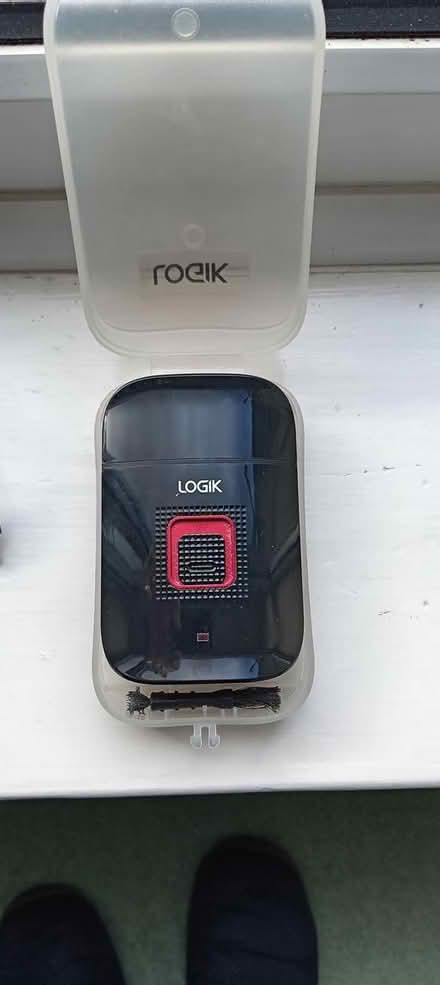 Photo of free Travel razor (Heron Way Horsham) #2
