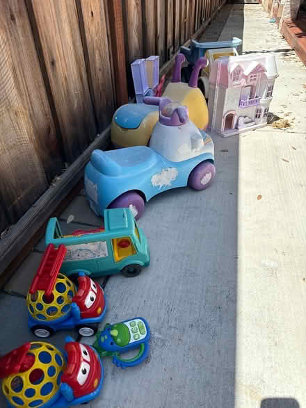Photo of free Toys (Sunnyvale 94086) #1