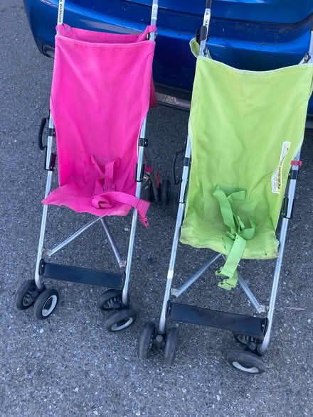 Photo of free 2 cute lightweight foldable baby (Foothill Boulevard Cupertino) #1