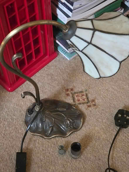 Photo of free Tiffany Style Vintage Bronze Lamp (Worcester WR2) #2