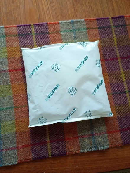 Photo of free re-freezable ice packs (Totteridge HW HP13) #1