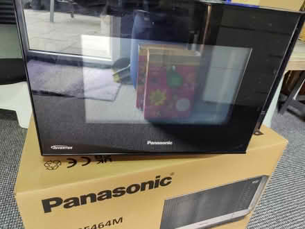 Photo of free Microwave (birstall LE4) #2