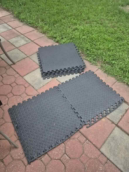 Photo of free Connecting Foam Squares (Abington) #1