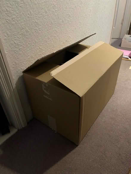 Photo of free Big box (Bromley BR2) #1