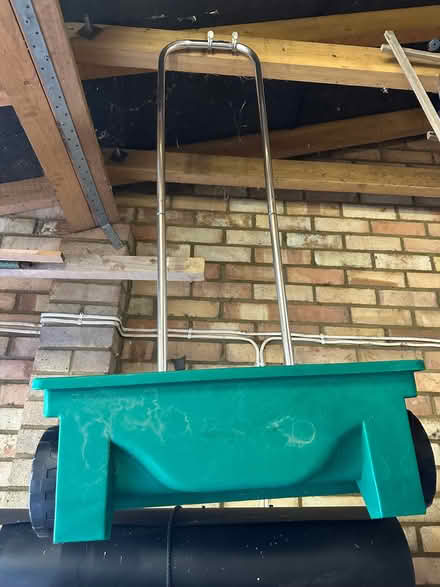 Photo of free Garden seeder/lawn spreader (Knotty Green HP9) #1