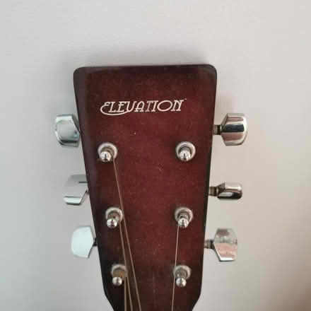 Photo of free Guitar (South Bermondsey SE15) #3