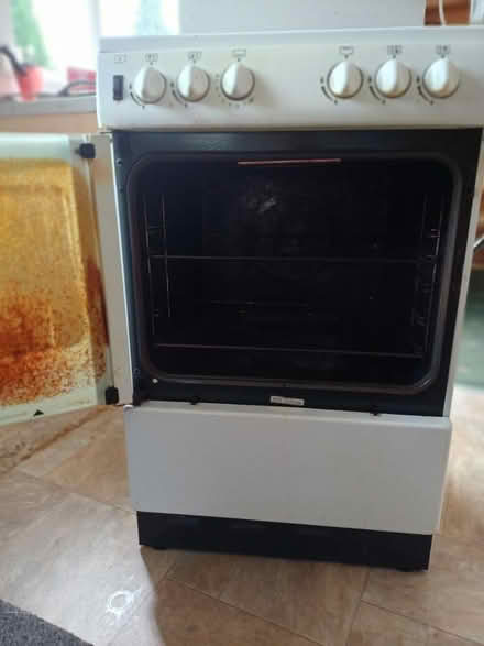 Photo of free Gas cooker (Dronfield, S18) #2