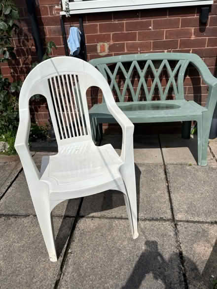 Photo of free garden bench and chair (Roundhay LS8) #1