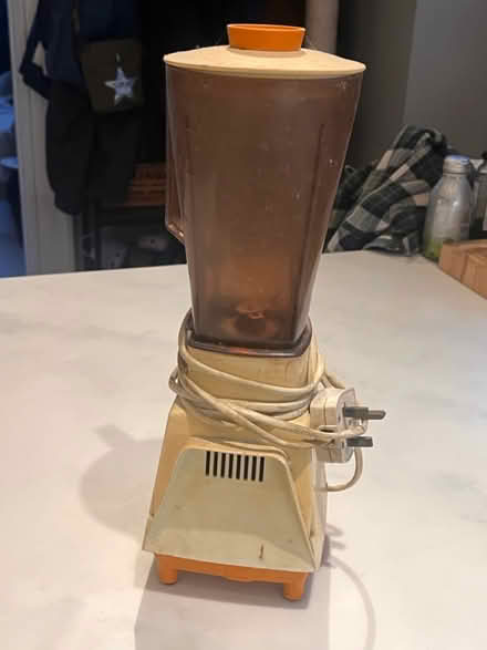 Photo of free Vintage blender, old/ functional (Preston park BN1) #2