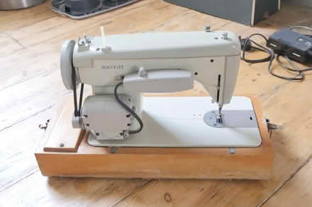 Photo of free Sewing machine (Kemptown BN2) #1
