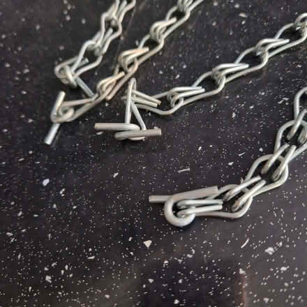 Photo of free New hanging baskets chain (Clive Vale TN35) #3