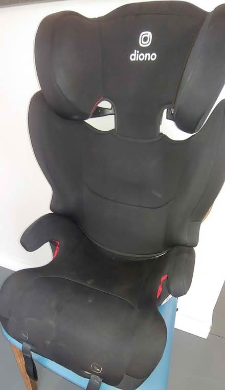 Photo of free Diono 2-in-1 Booster Seat (94087) #1