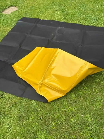 Photo of free Stickybacked Felt (BT14) #1