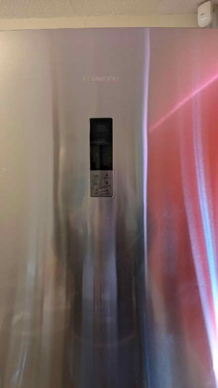 Photo of free Fridge freezer (Rg25 2DW) #3