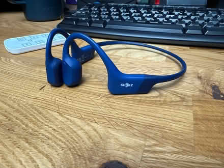 Photo of free 2 shokz headphones (not working ) (Burtonsville) #2